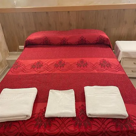Termini Relex House בית הארחה 2*