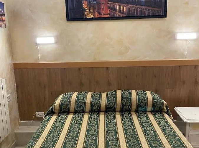 ゲストハウス Termini Relex House 2*